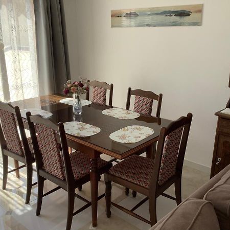 Kussmann Appartment Varna Bagian luar foto