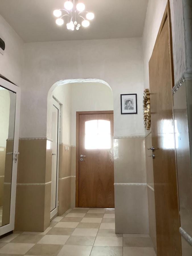 Kussmann Appartment Varna Bagian luar foto